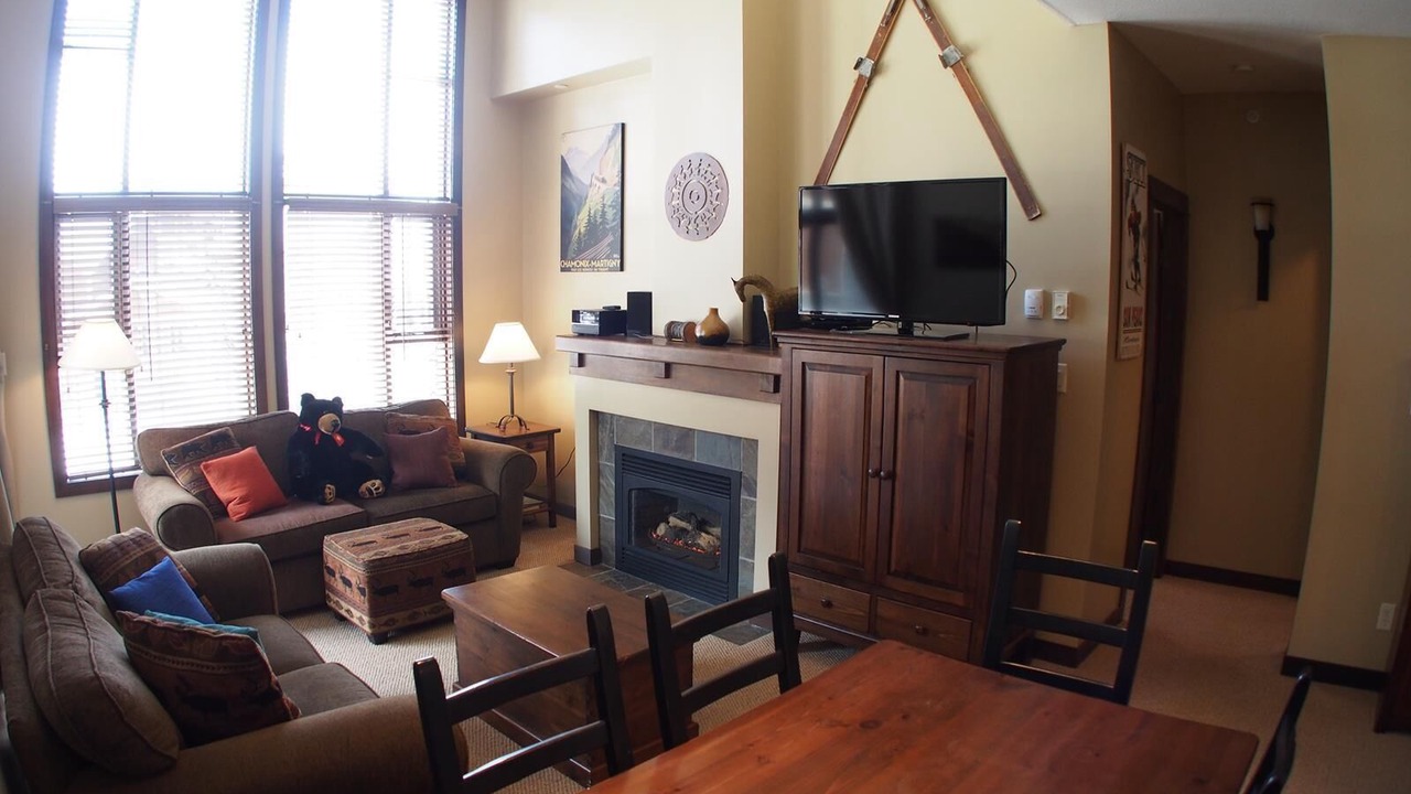 Photo of Livingroom in Sun Peaks