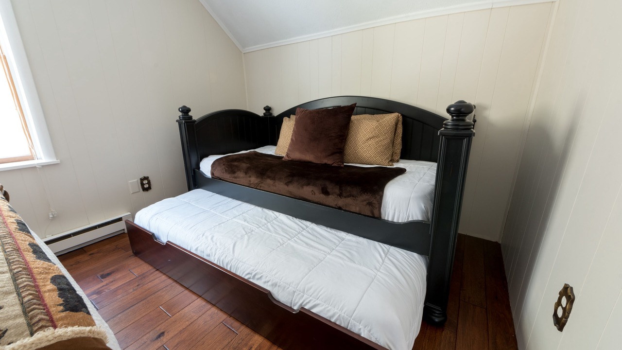 Photo of Bedroom in Diamond Point