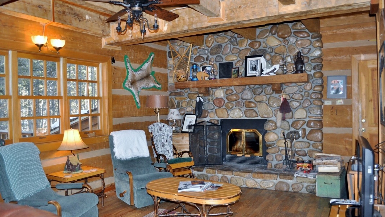 Photo of Livingroom in Red River