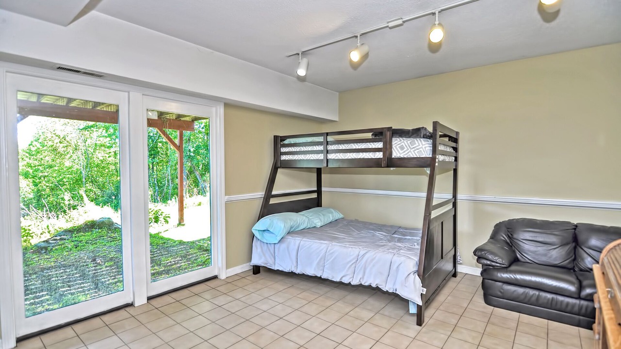 Photo of Bedroom in Bethlehem
