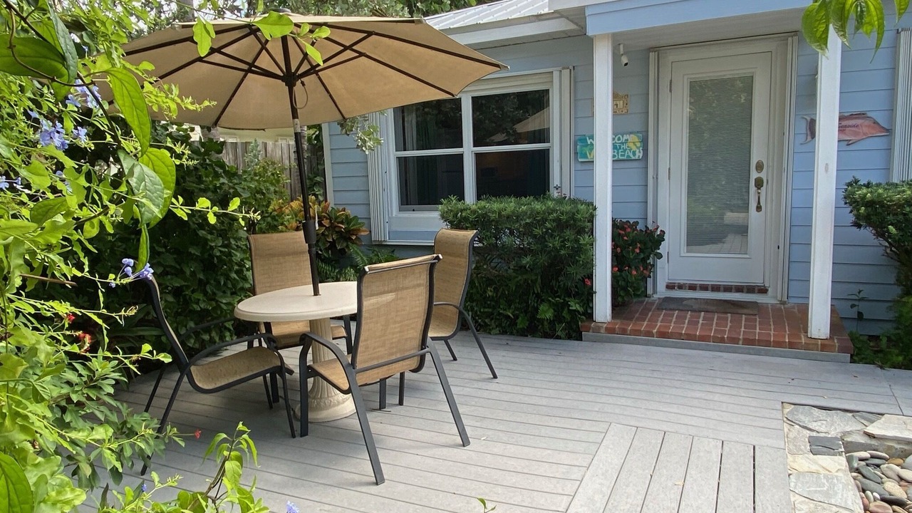 Photo of Outdoor in Juno Beach