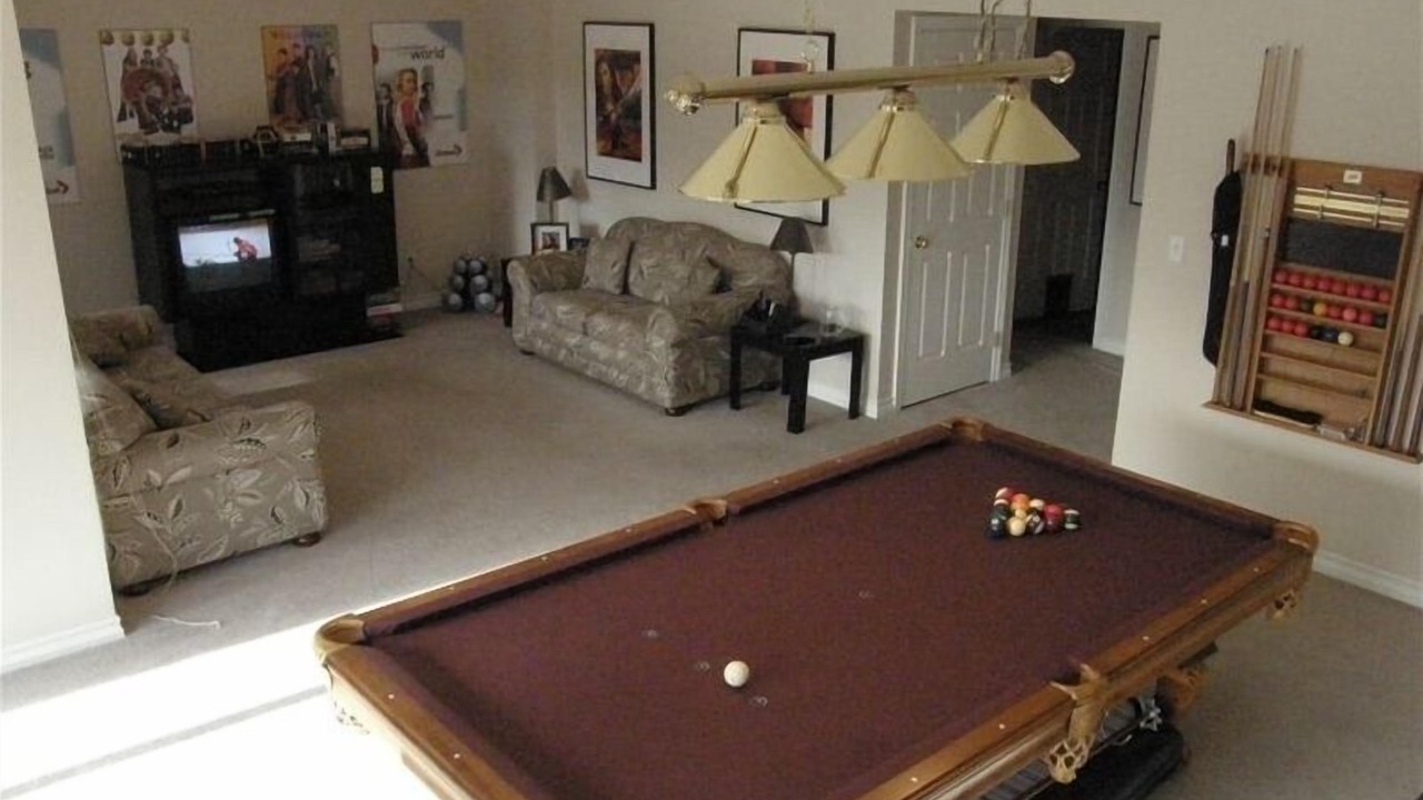 Photo of Livingroom in East Kootenay