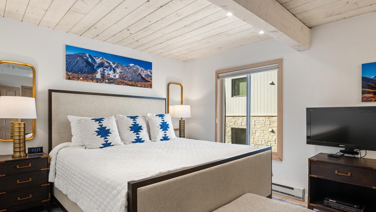 Photo of Bedroom in Aspen
