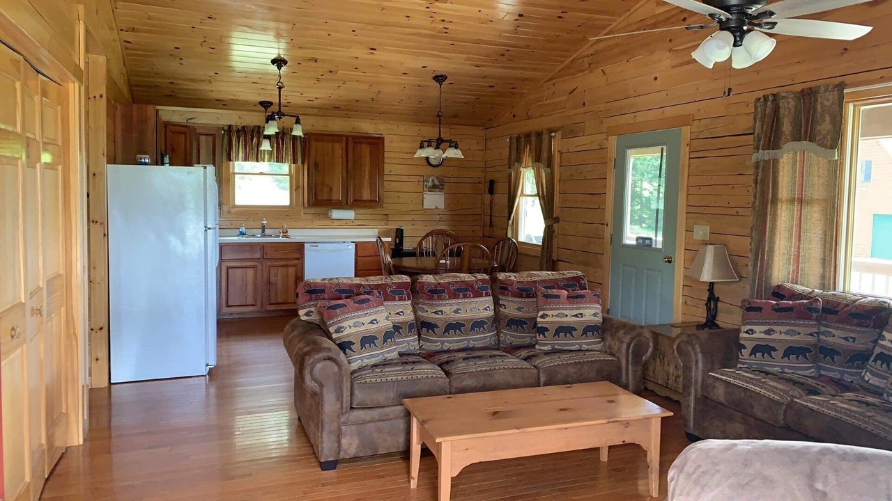 Photo of Livingroom in Pittsburg