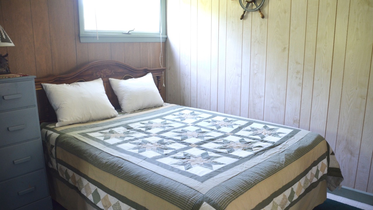 Photo of Bedroom in North Lake George