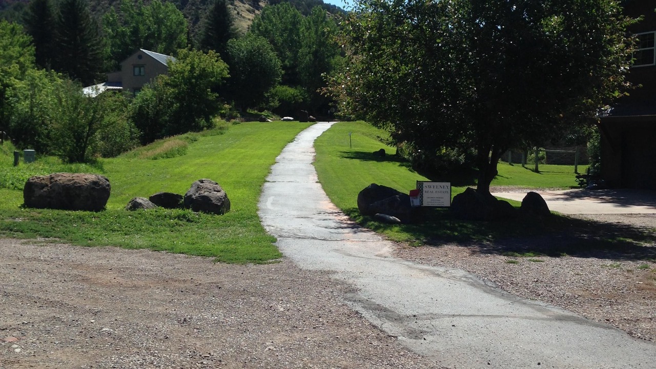 Photo of Others in Basalt