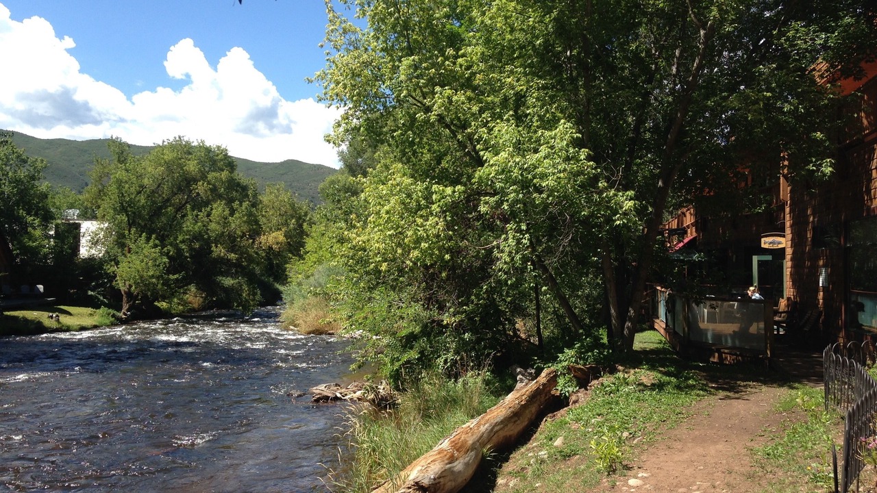 Photo of Others in Basalt