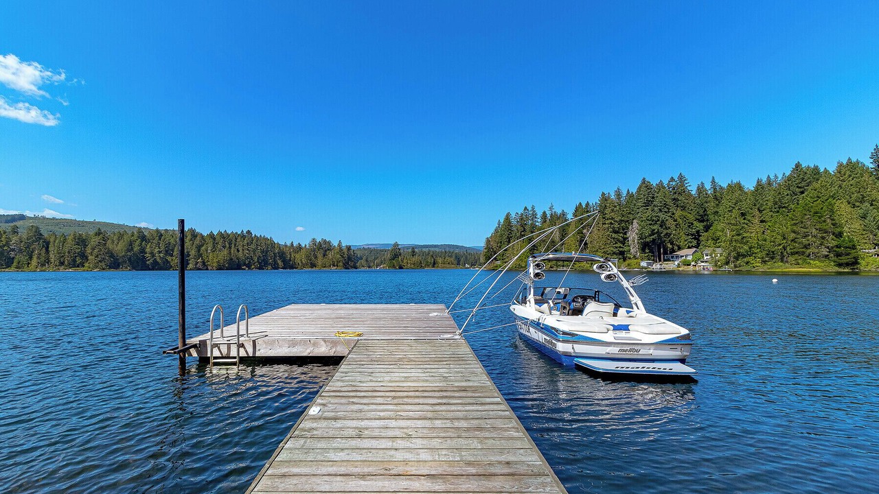 Photo of Outdoor in Shawnigan Lake