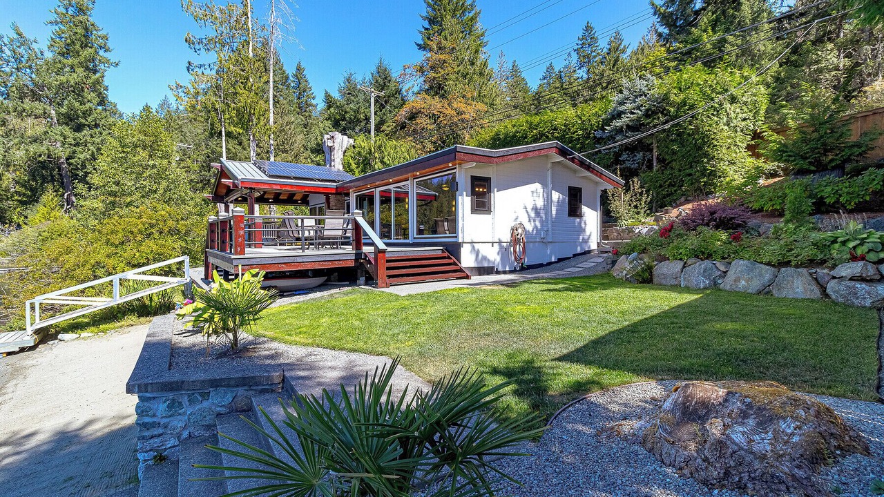 Photo of Outdoor in Shawnigan Lake