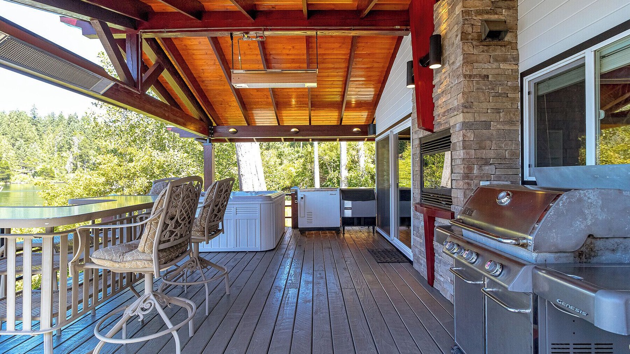 Photo of Outdoor in Shawnigan Lake