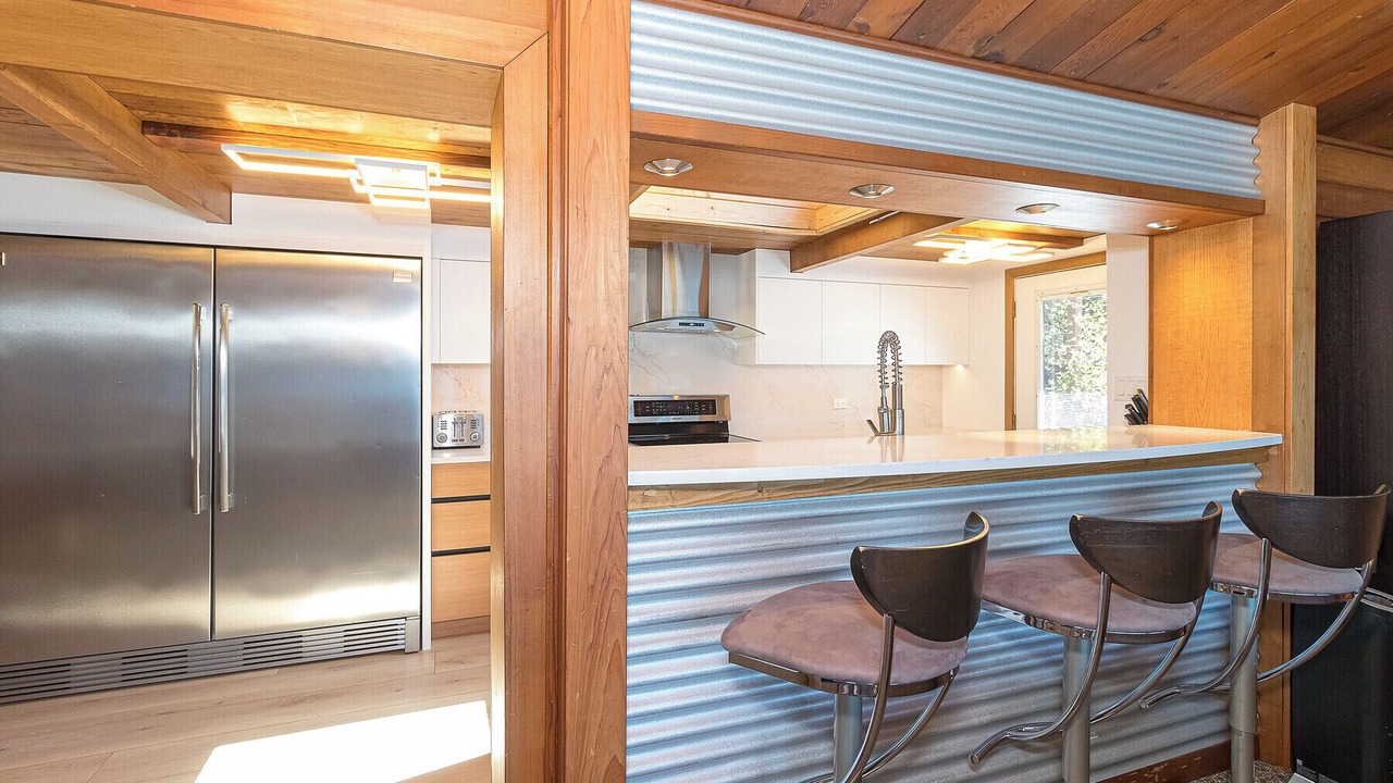 Photo of Kitchen in Shawnigan Lake