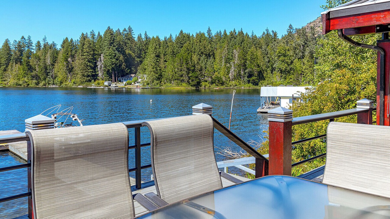 Photo of Outdoor in Shawnigan Lake