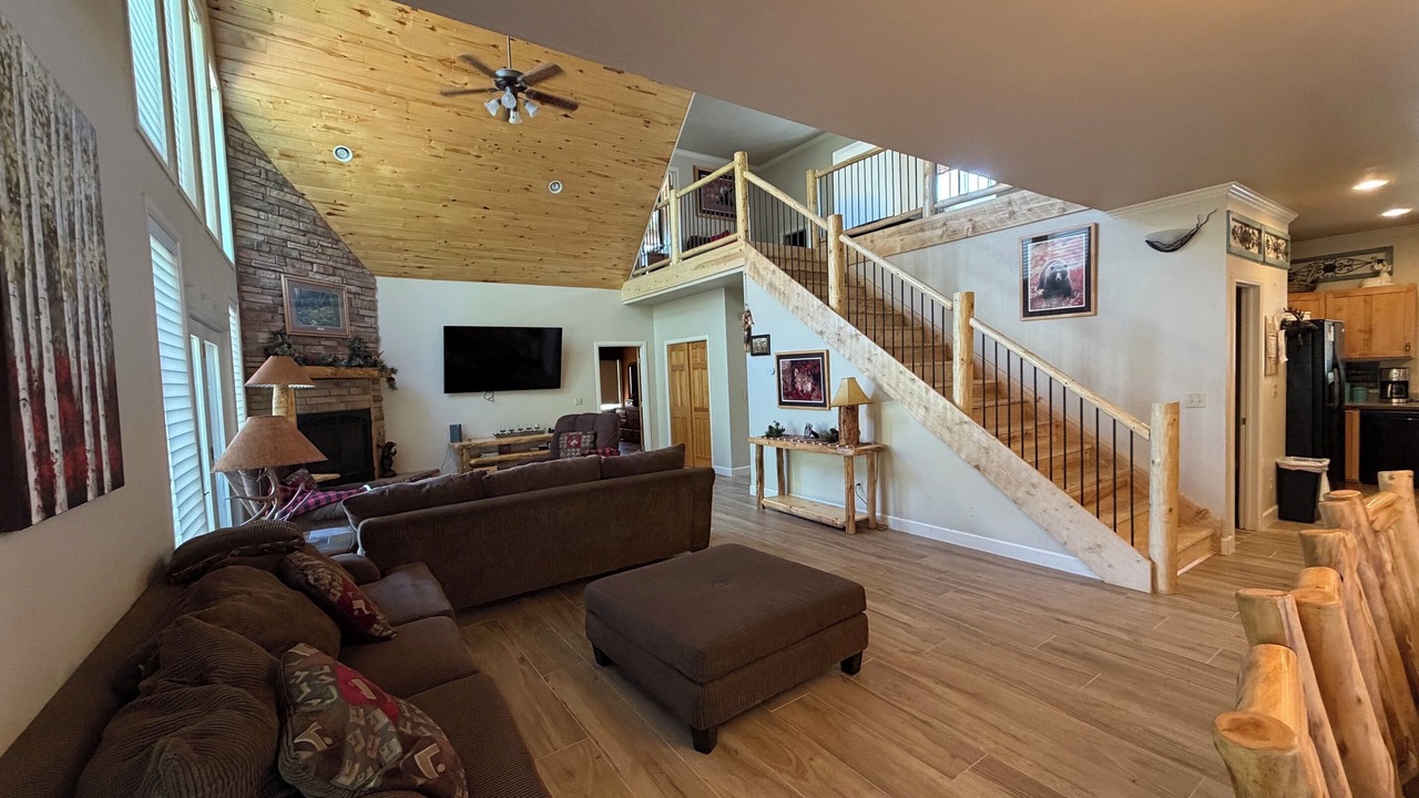 Photo of Livingroom in Beaver Mountain