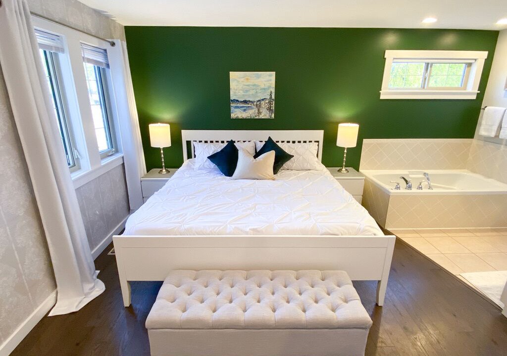 Photo of Bedroom in Okanagan-Similkameen