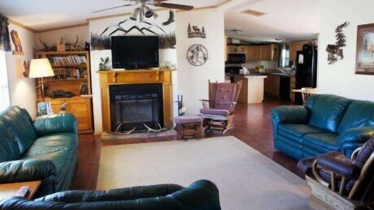 Photo of Bedroom in Eagle Nest