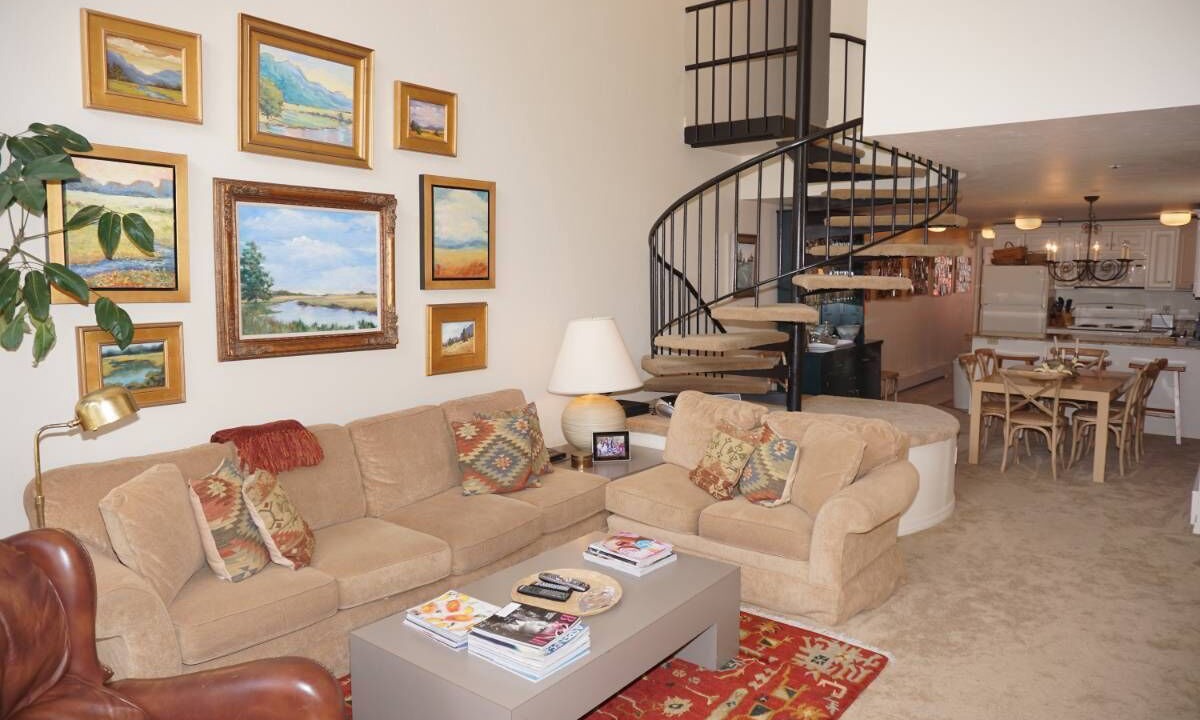 Photo of Bedroom in Downtown