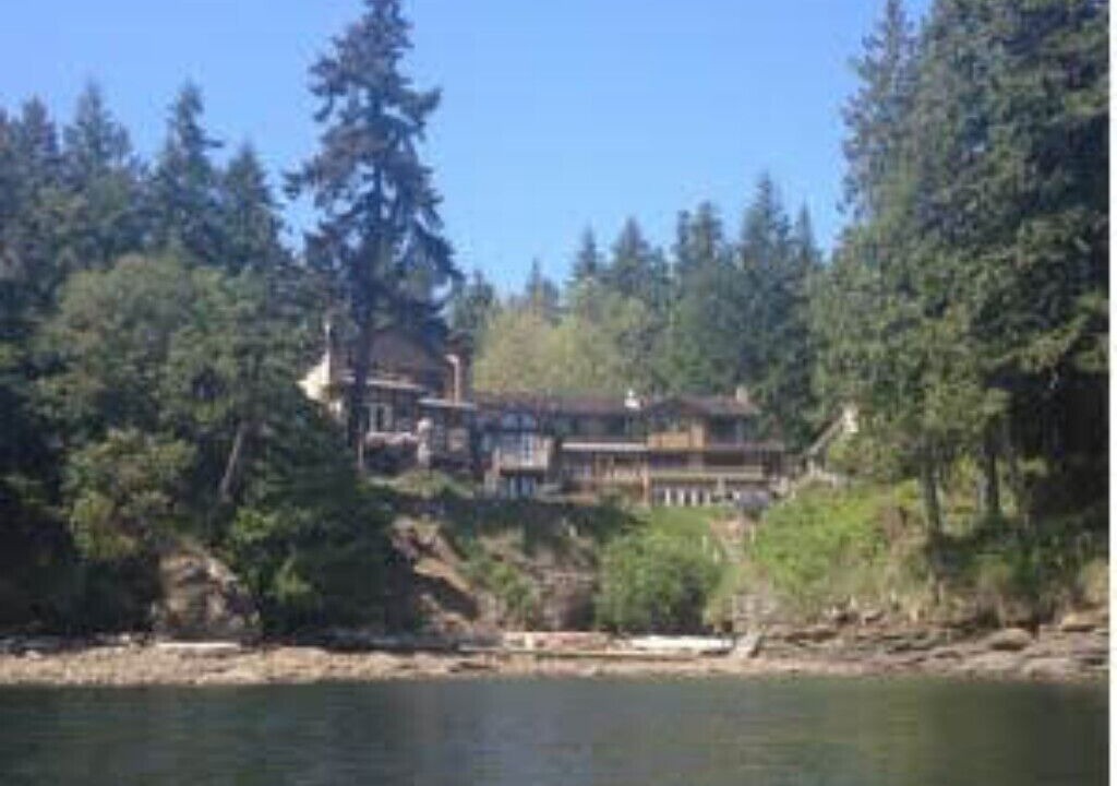 Photo of Others in Mayne Island