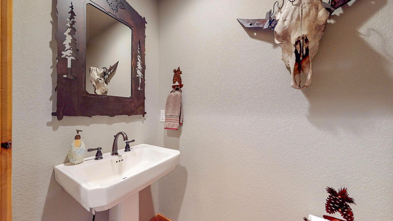Photo of Bedroom in Estes Park