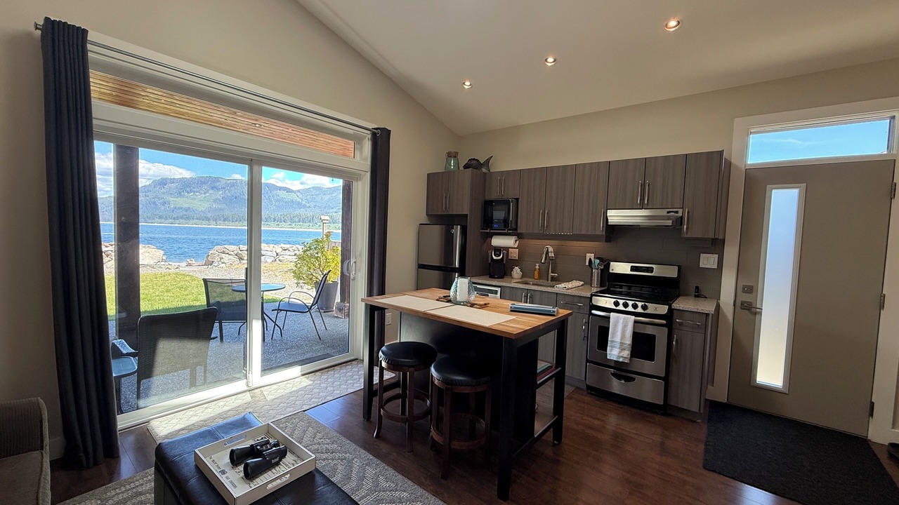 Photo of Kitchen in Port Renfrew