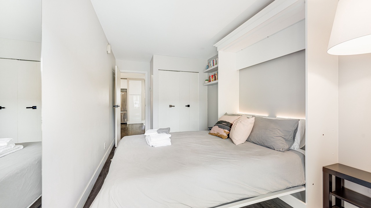 Photo of Bedroom in Lower Lonsdale