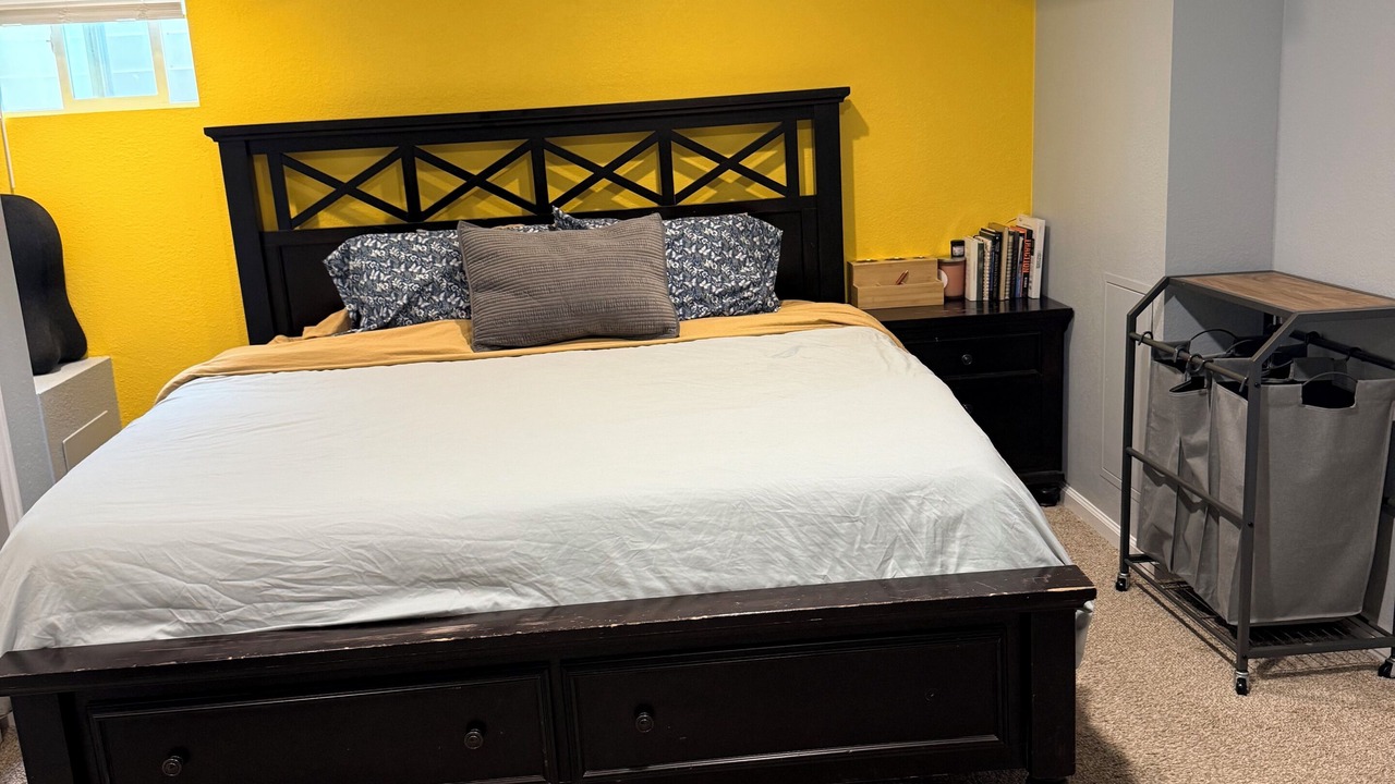Photo of Bedroom in Northridge