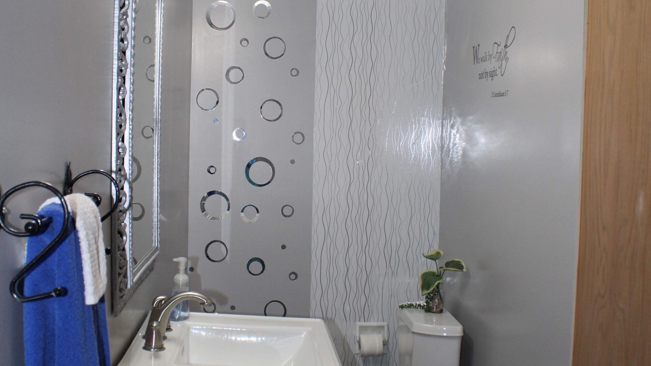 Photo of Bathroom in Homerville