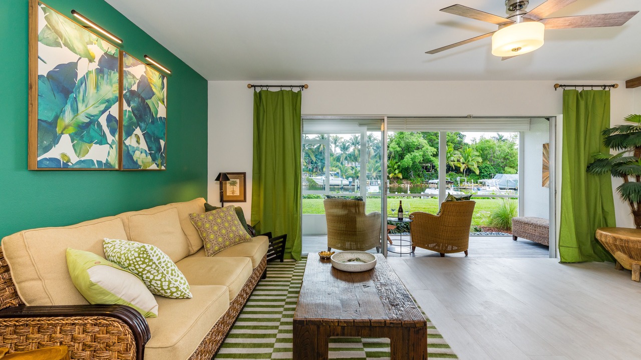 Photo of Livingroom in Florida North Atlantic Coast