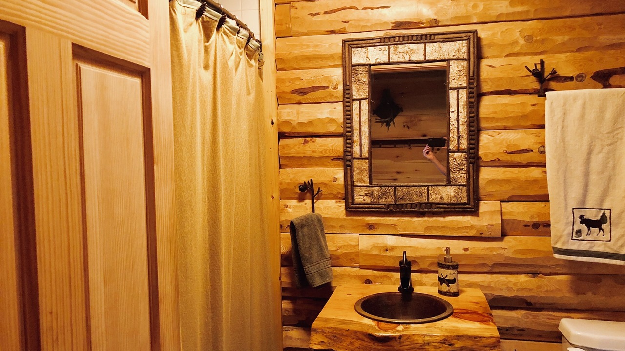 Photo of Bathroom in Pittsburg