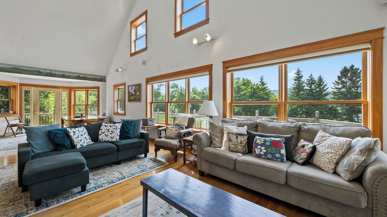 Photo of Livingroom in Rangeley
