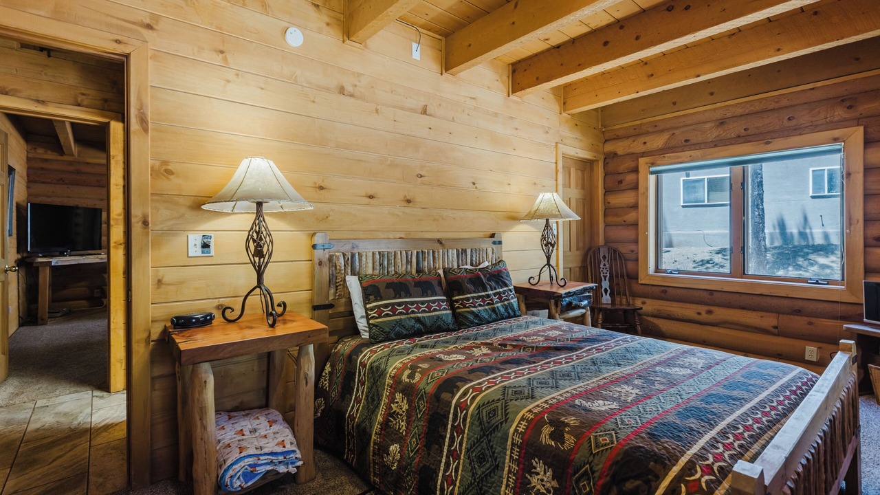 Photo of Bedroom in Pagosa Springs