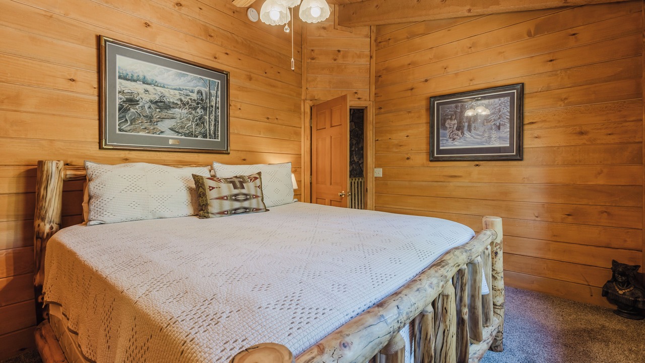 Photo of Bedroom in Pagosa Springs
