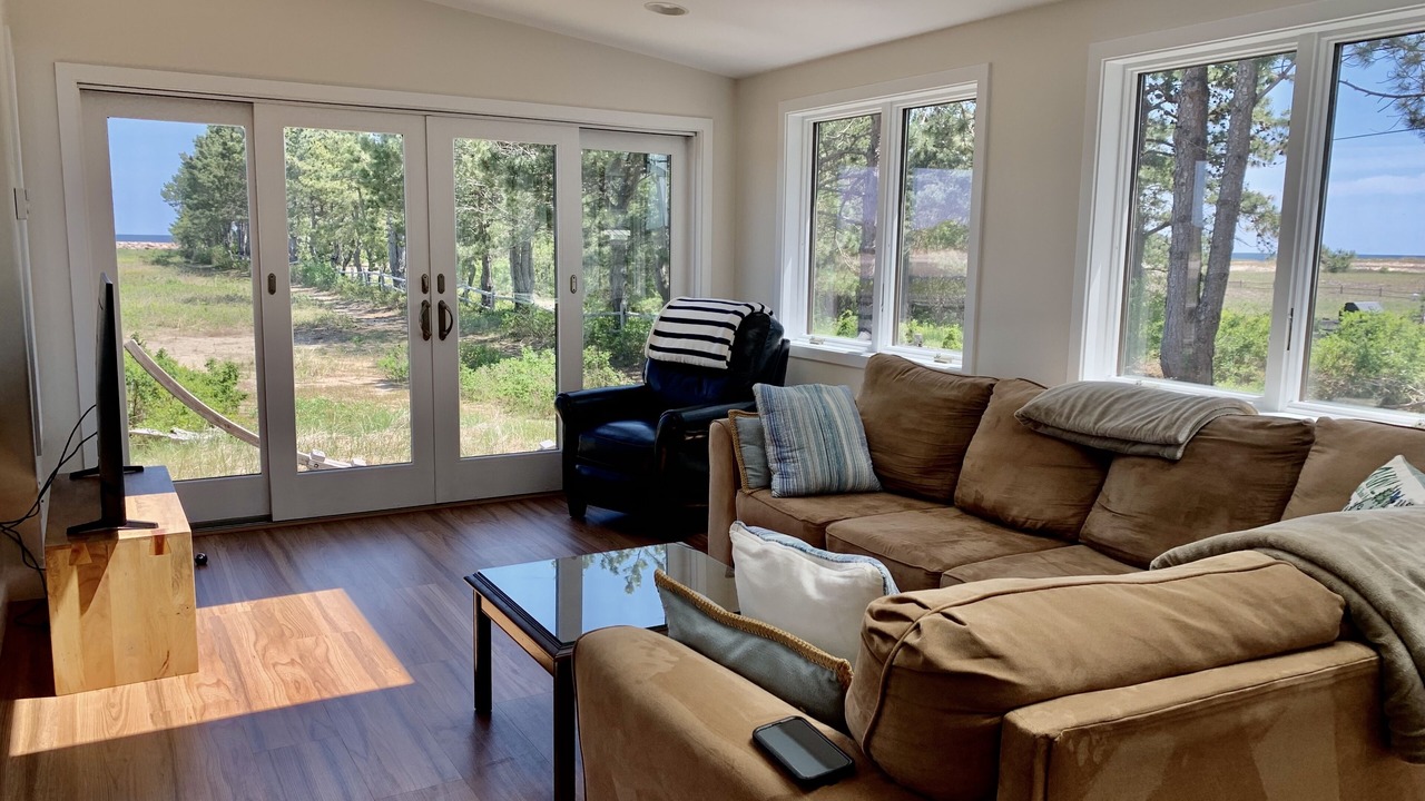 Photo of Livingroom in Wells Beach