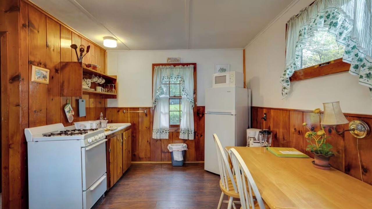 Photo of Kitchen in Lake Luzerne-Hadley