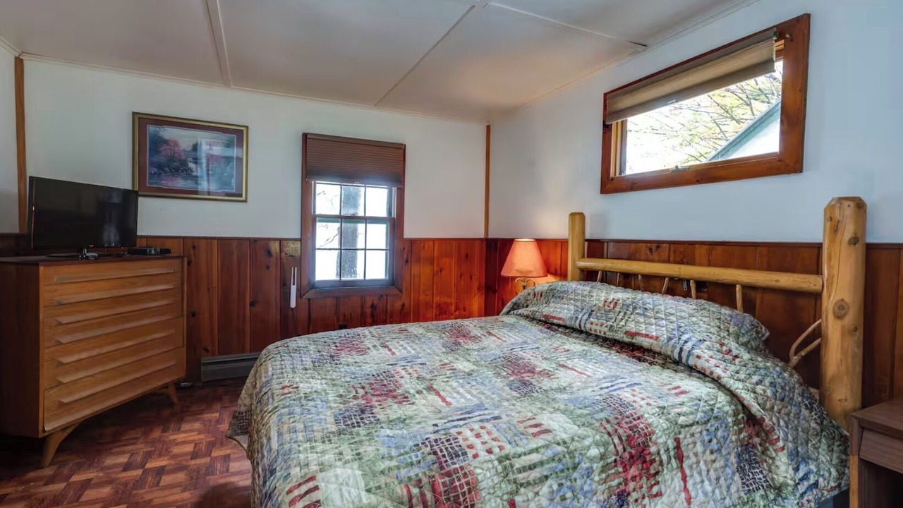 Photo of Bedroom in Lake Luzerne-Hadley
