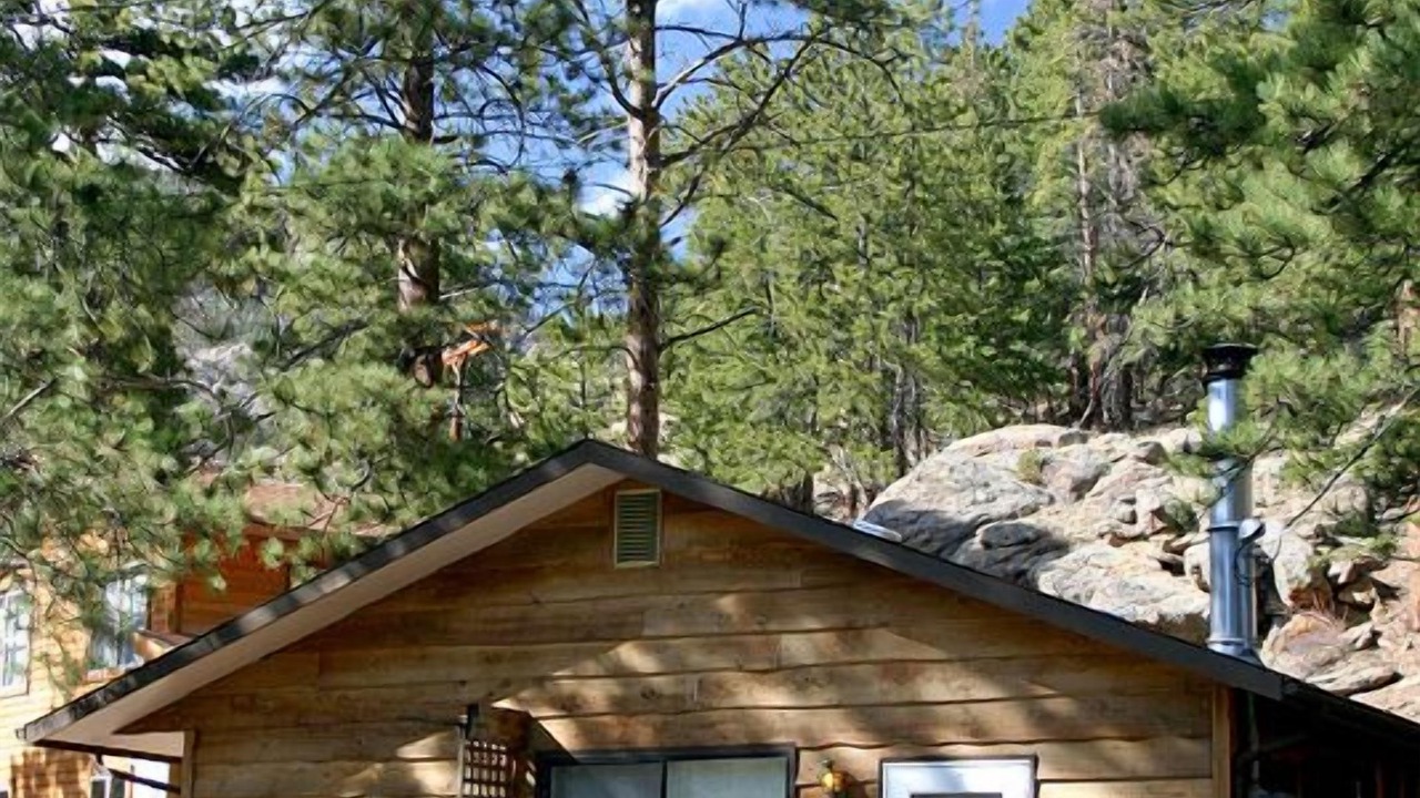 Photo of Outdoor in Fall River Estates