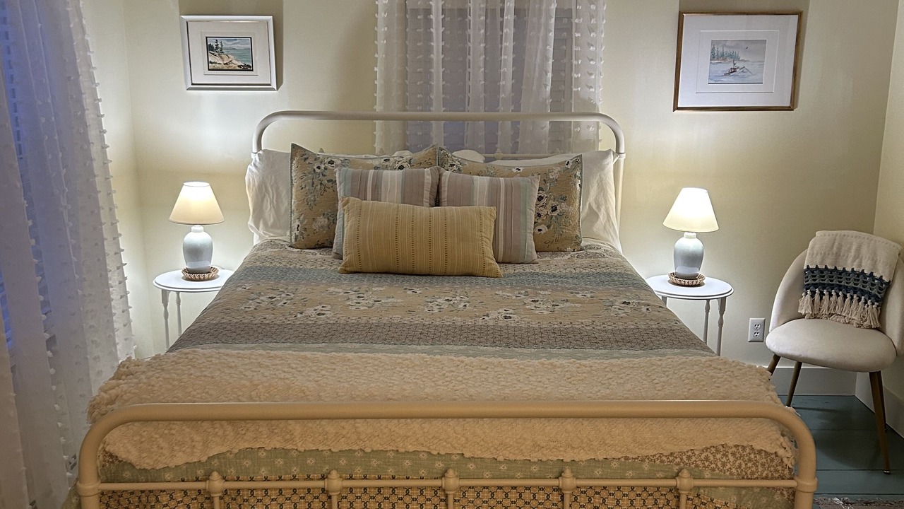 Photo of Bedroom in Bar Harbor