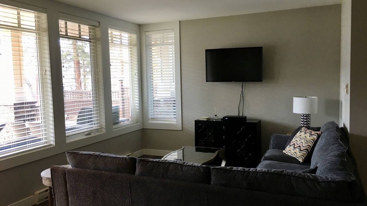 Photo of Livingroom in Central Okanagan