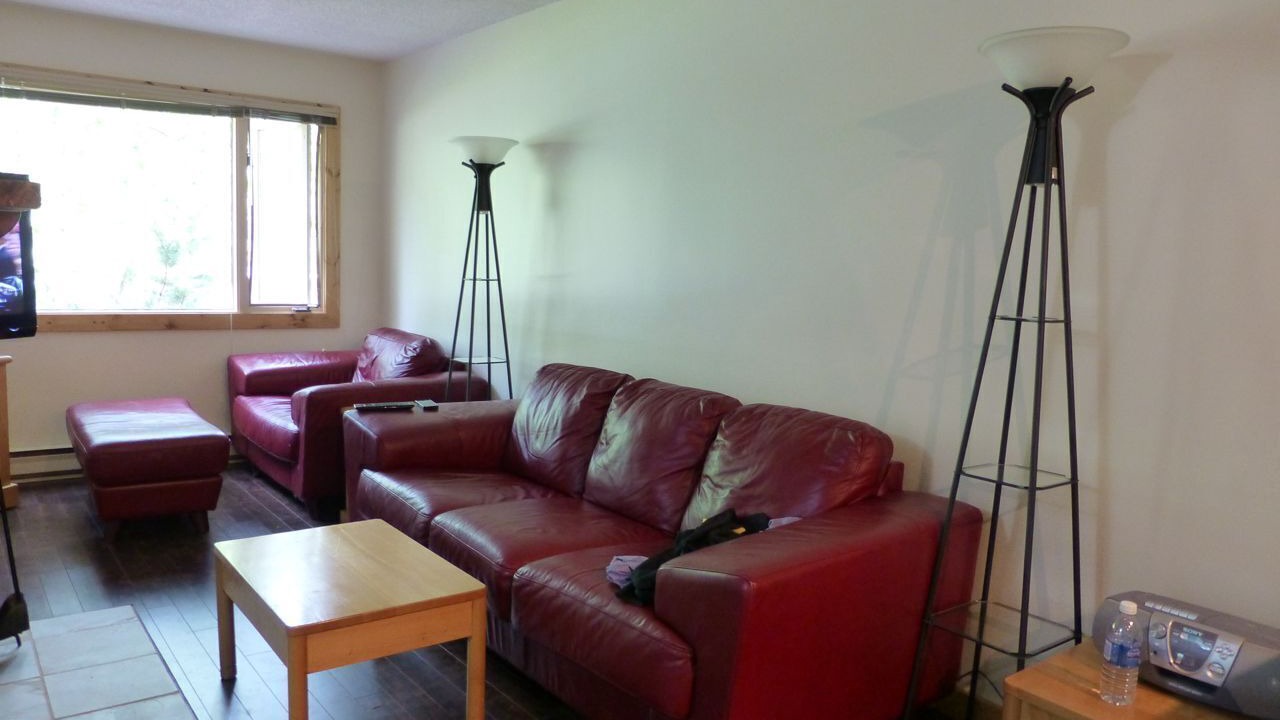 Photo of Livingroom in East Kootenay