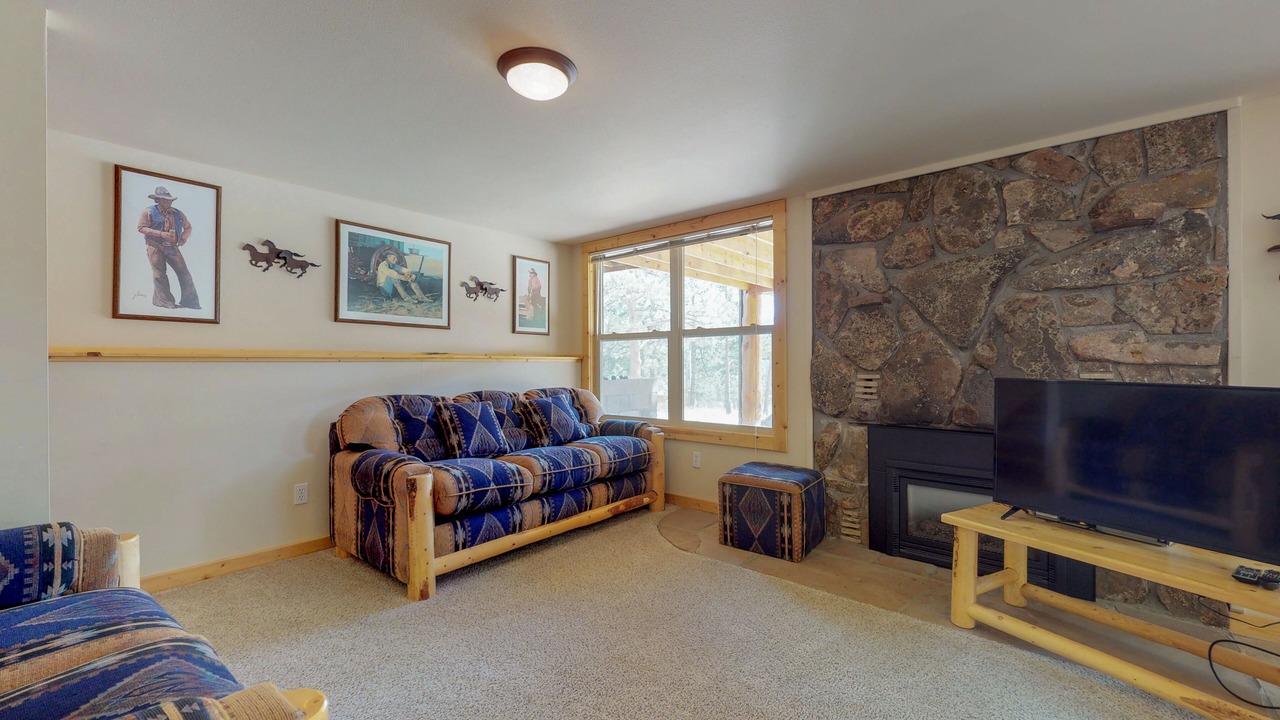 Photo of Livingroom in Estes Park