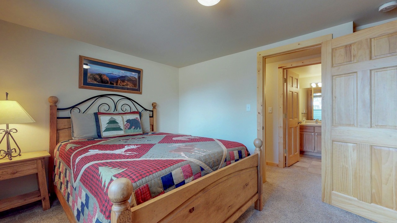 Photo of Bedroom in Estes Park