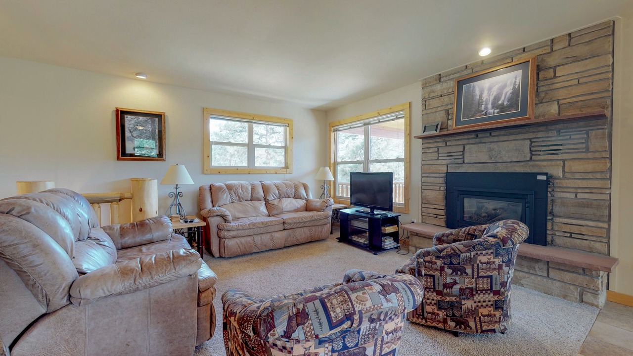 Photo of Livingroom in Estes Park