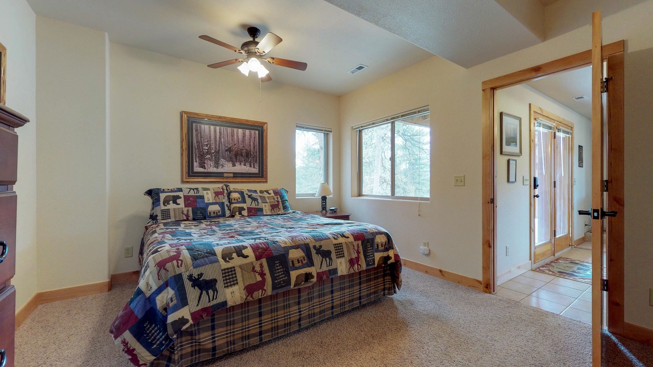 Photo of Bedroom in Estes Park