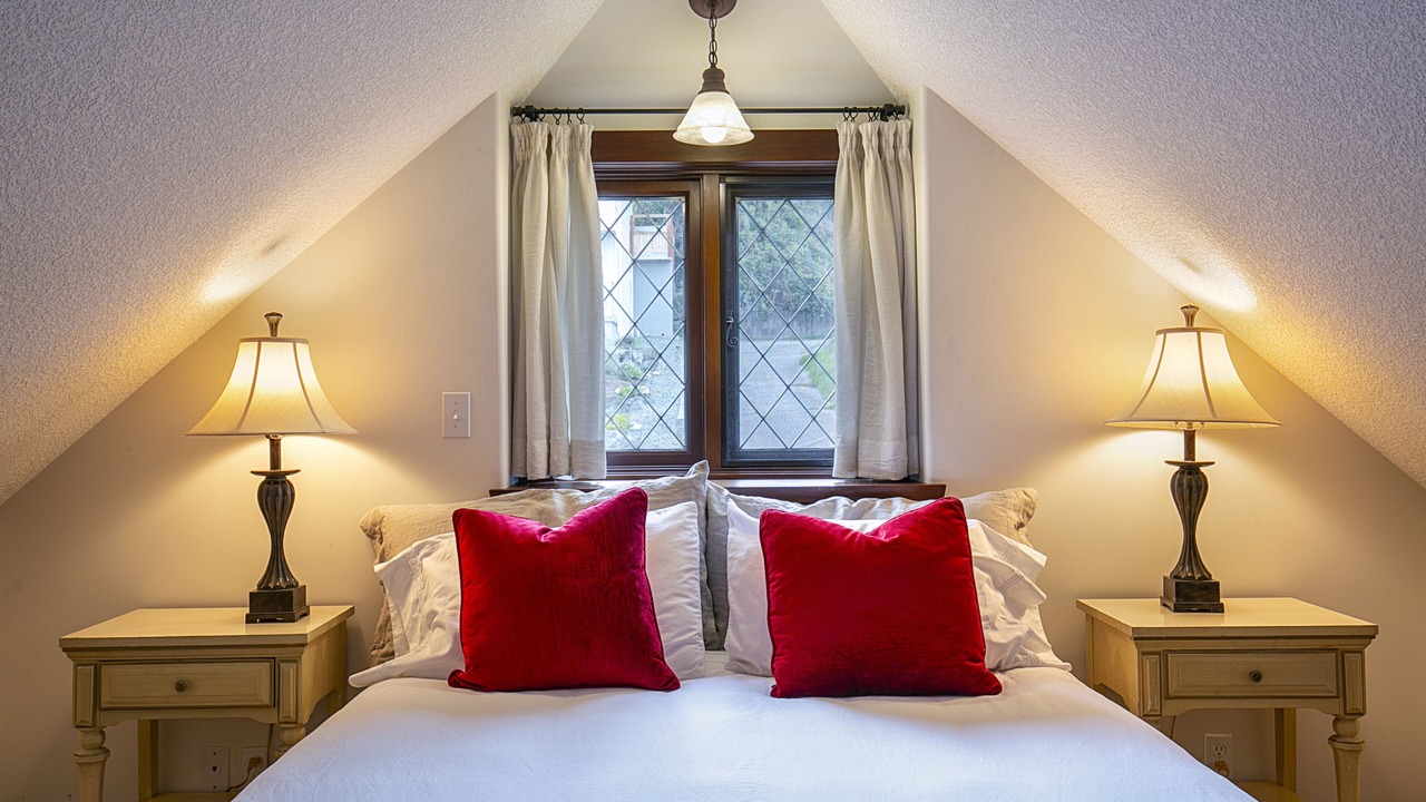 Photo of Bedroom in Departure Bay