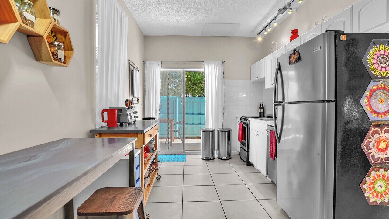 Photo of Kitchen in South Palm Park Neighborhood Association