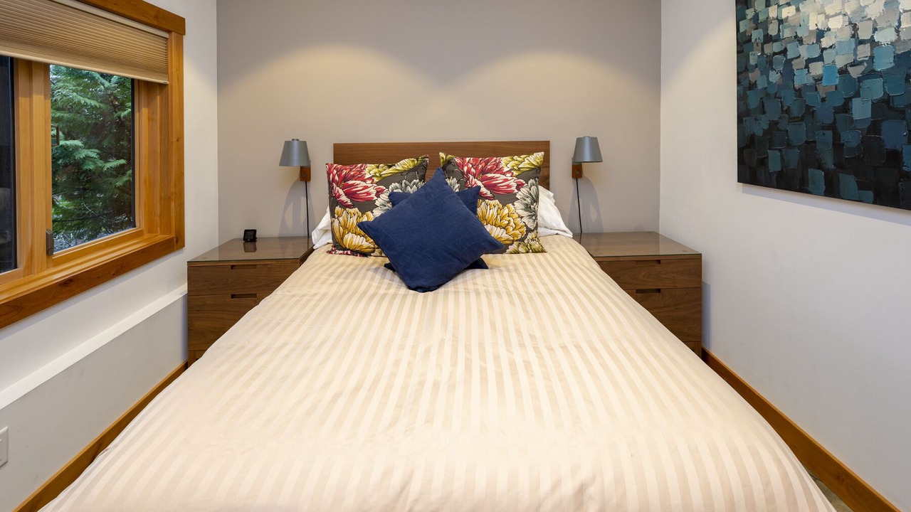 Photo of Bedroom in Upper Village