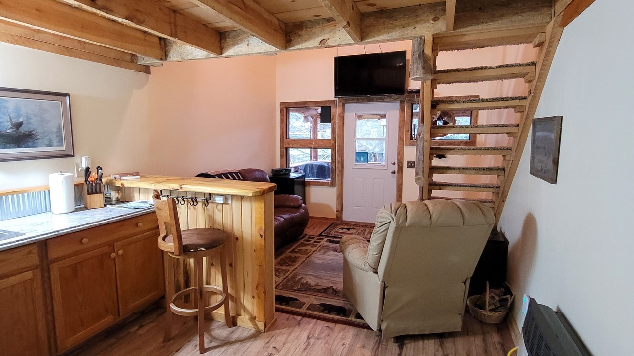 Photo of Livingroom in Deadwood