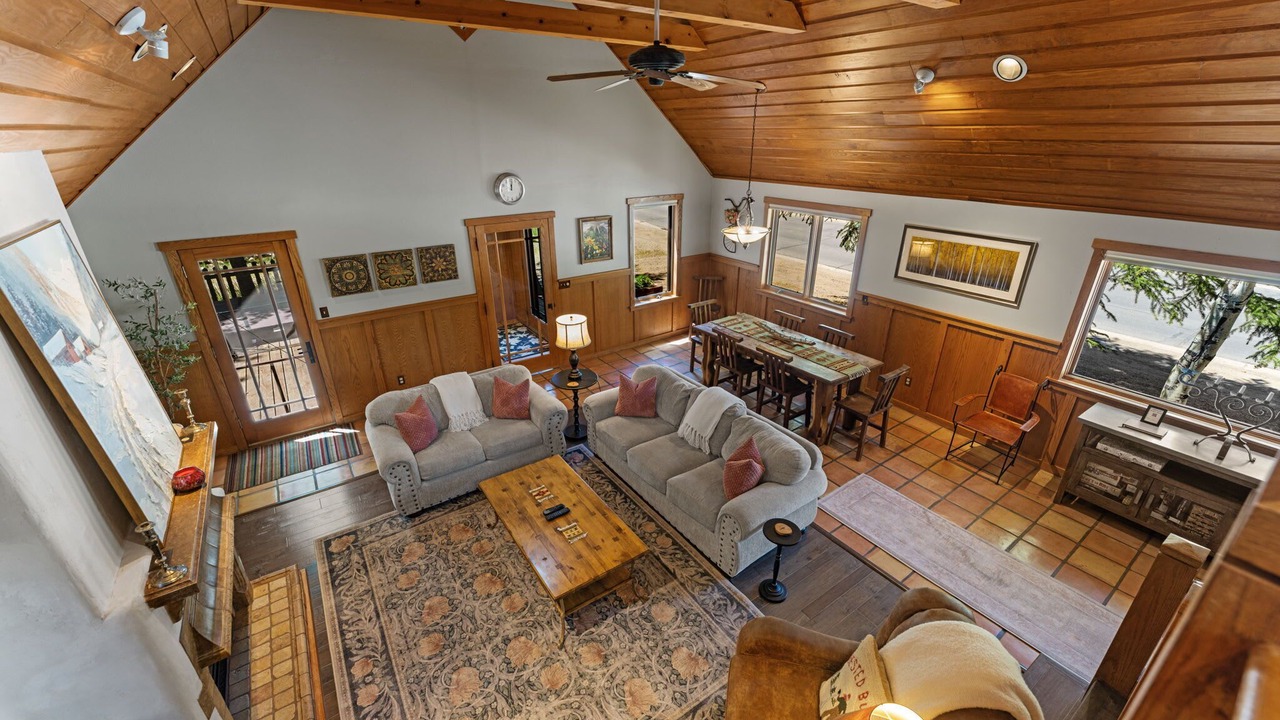 Photo of Livingroom in Crested Butte