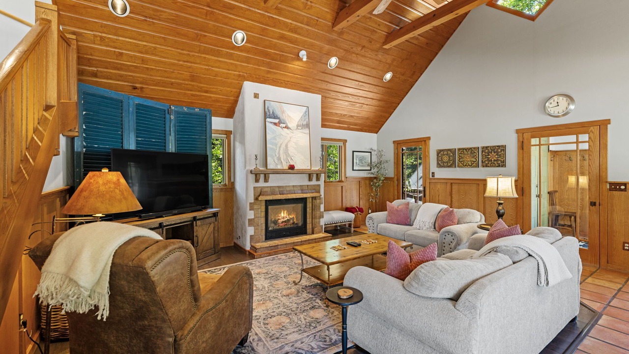 Photo of Livingroom in Crested Butte