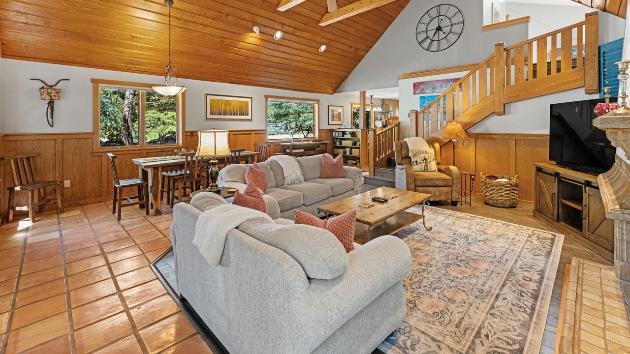 Photo of Livingroom in Crested Butte