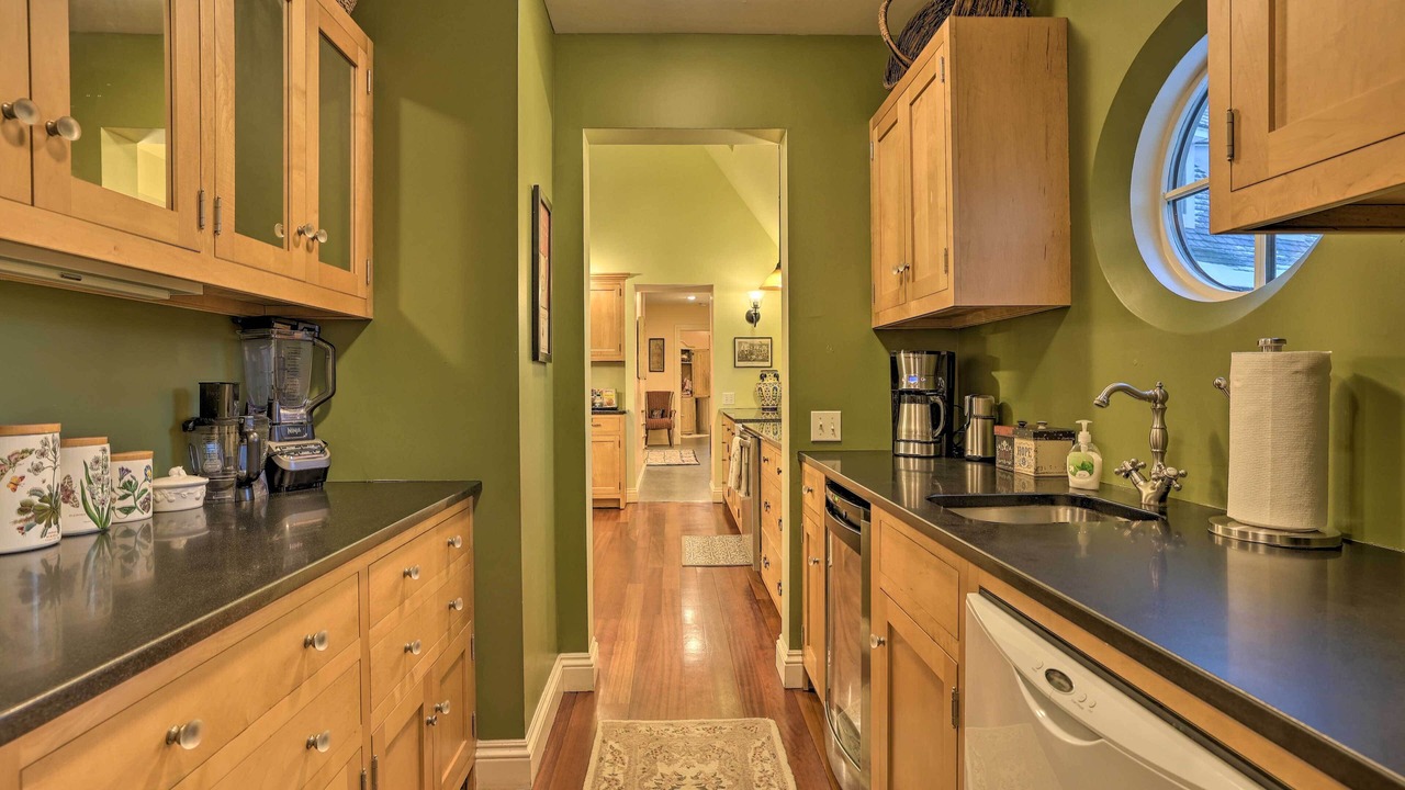 Photo of Kitchen in South Hero